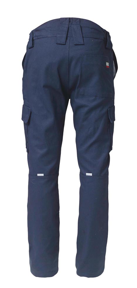 Task 2, Pantaloni