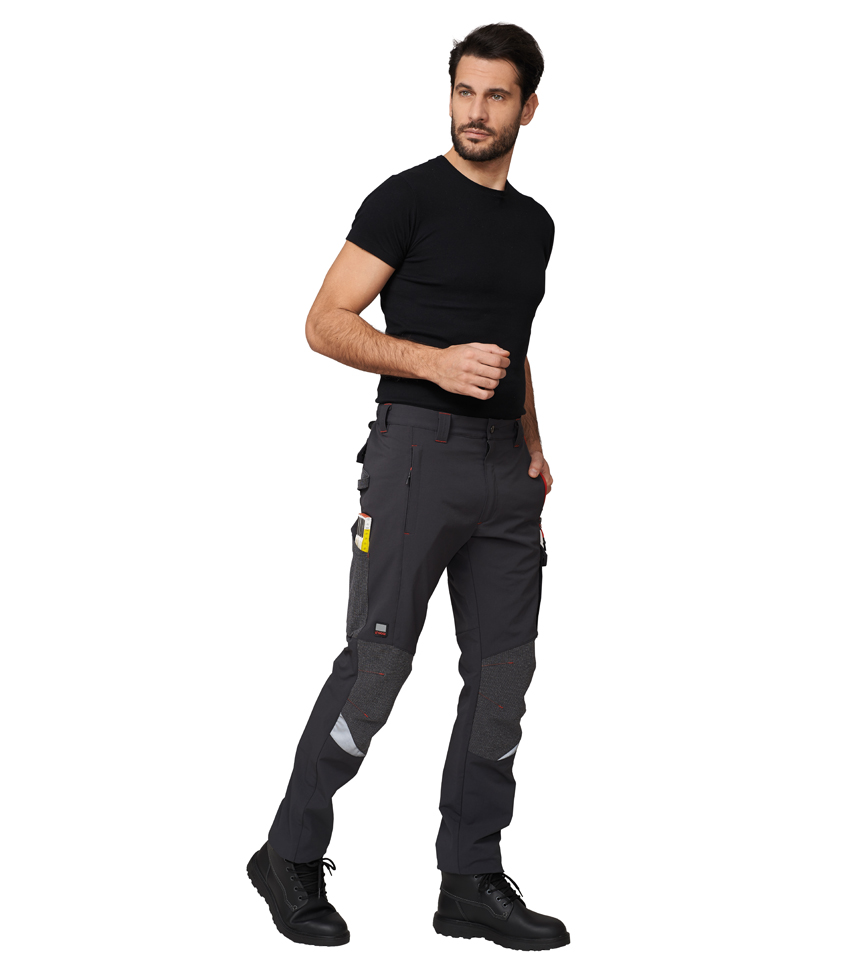 Finder, Pantaloni