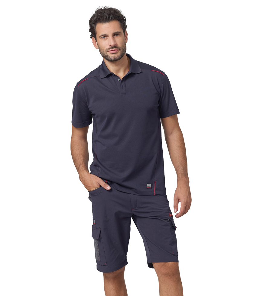 Finder, Pantaloni corti